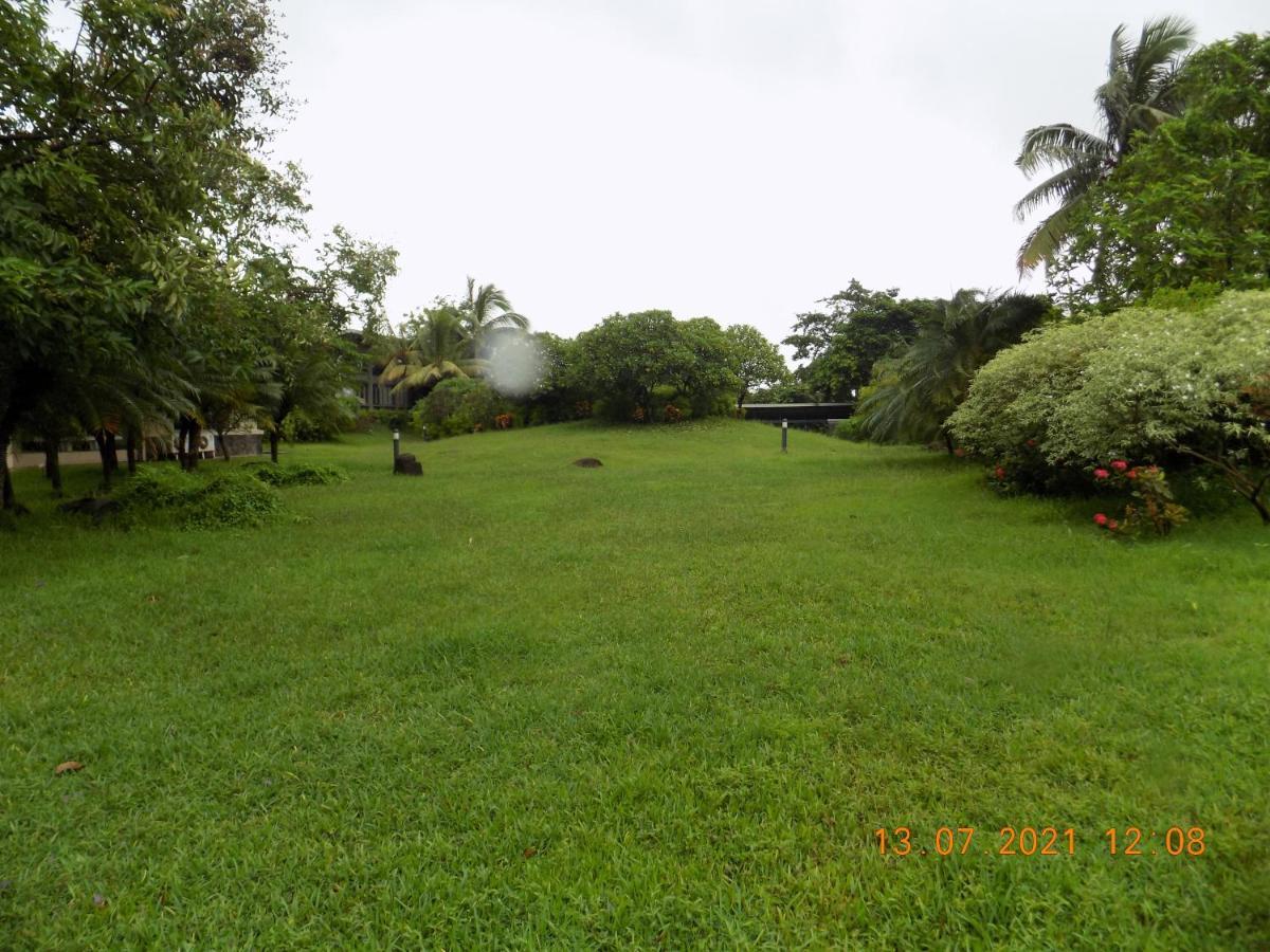 Fountainhead Hotel Alibag Exterior photo